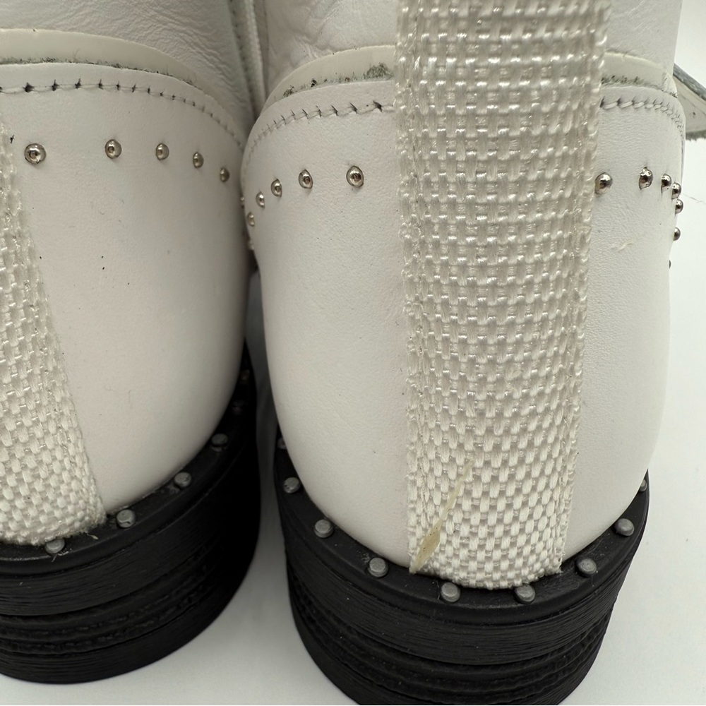 Steve Madden Pursue Moto Ankle Boots White Leather Buckle Studded 7M - Picture 13 of 16